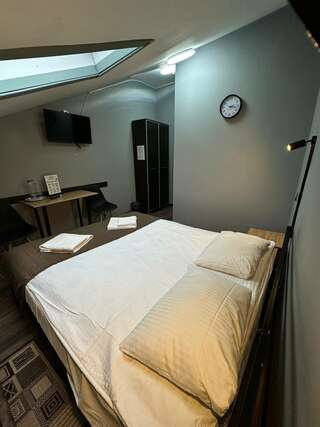 Гостиница Застава Владимир Классический четырехместный номер-6